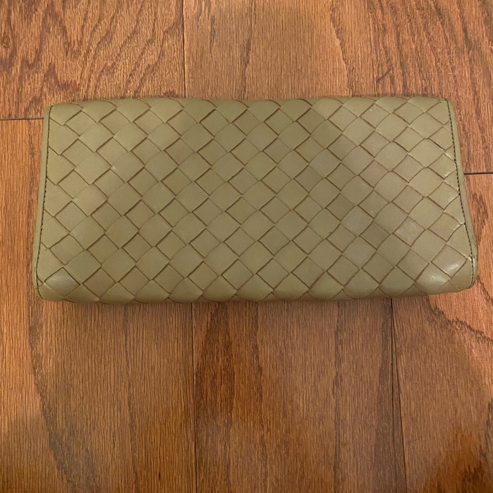 Michael Kors clutch - Picture 3 of 3